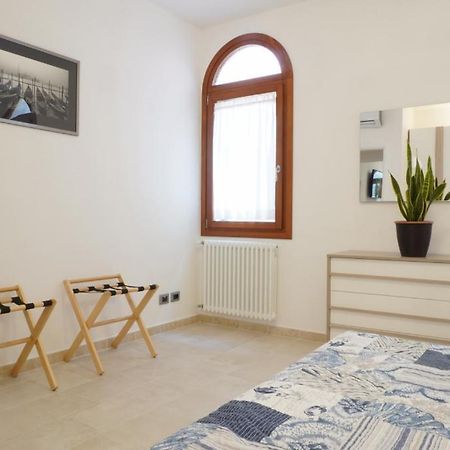 Ca De Le Ole Apartment Venice Exterior photo